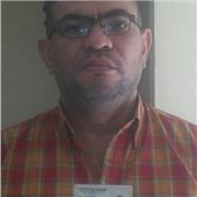 Docente varias materias academicas ppr tener tres titulos